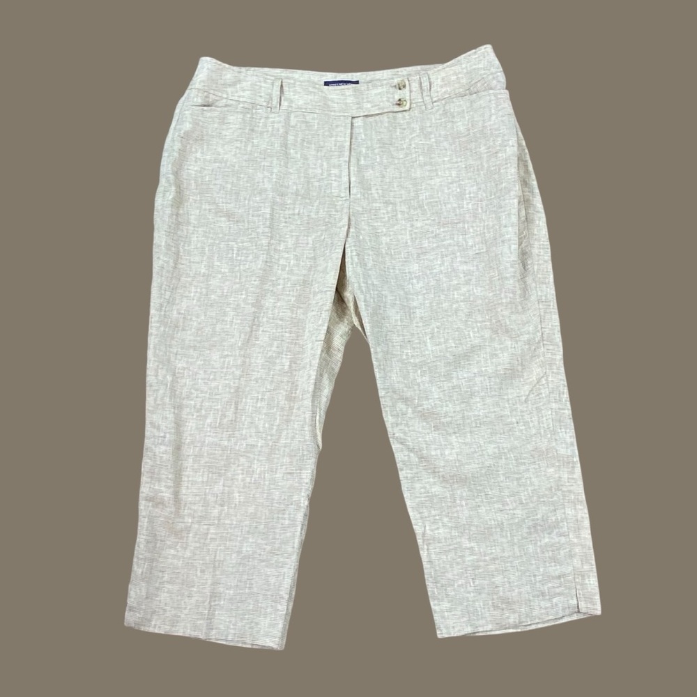 Woman’s Jones New York Signature 100% linen capri size 20W